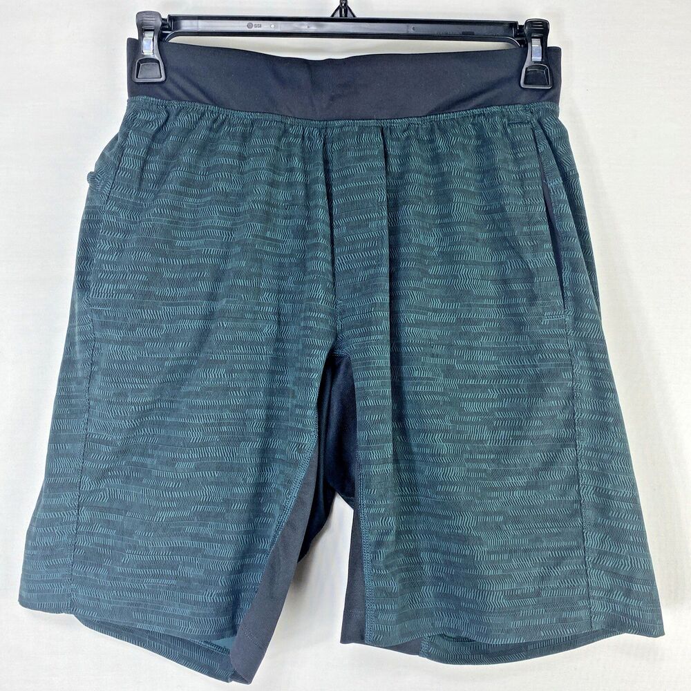 Lululemon Mens Size Medium T.H.E. Short Luxtreme Linerless Black Green Training